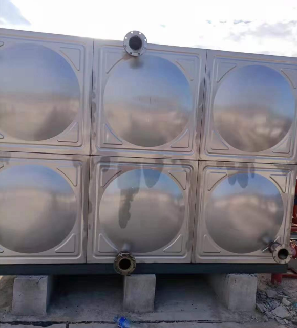 马鞍山组合式不锈钢水箱，玻璃钢水箱的替代品，不锈钢冲压板组合水箱