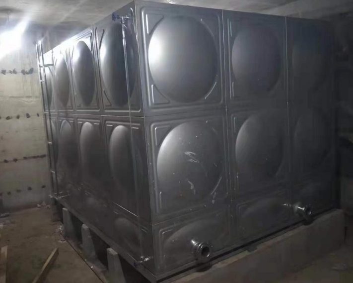 马鞍山不锈钢保温水箱的焊接方法